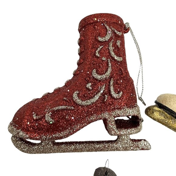 15 Vintage Ice Skates Skating Skater Ornaments Mixed Lot Blown Glass Plastic - Picture 2 of 15